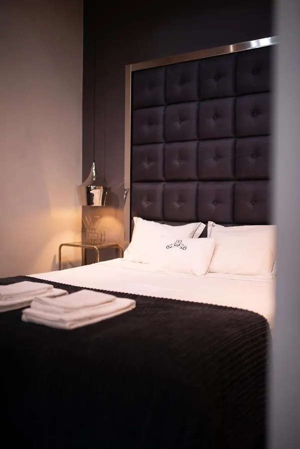 Bliss Lisbon Apartments - Bairro Alto 0*,